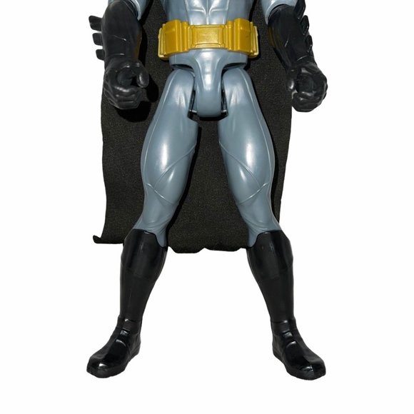 Mattel DC Comics Batman Gold Belt Cape 12" Figure - Picture 3 of 8